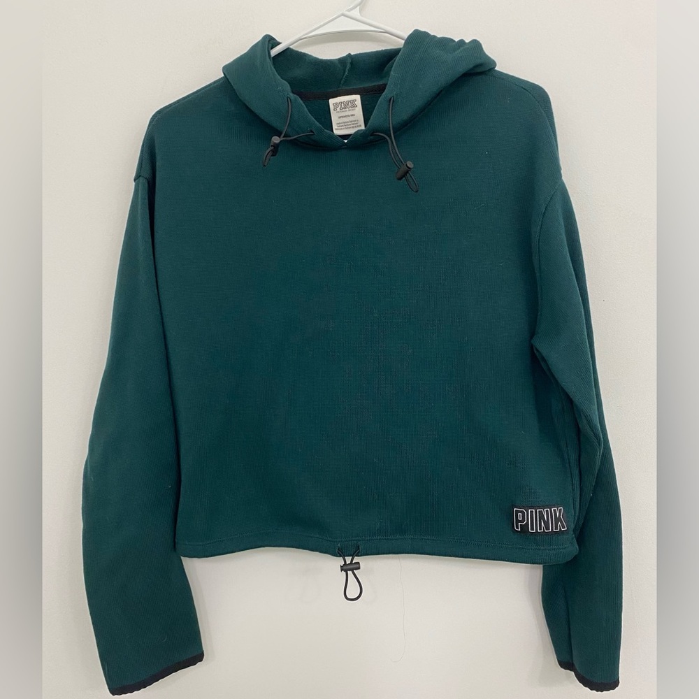 Victoria’s Secret PINK crop top sweatshirt
